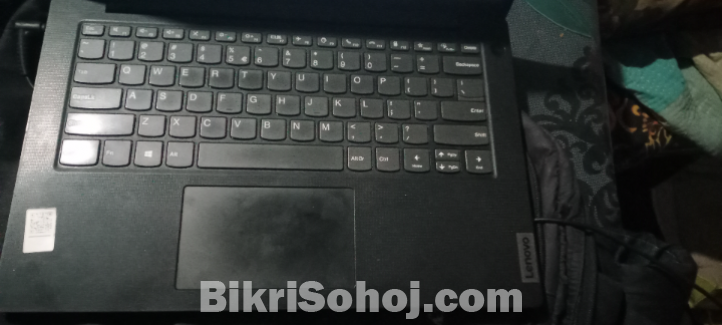 Lenovo v14 G2 itl